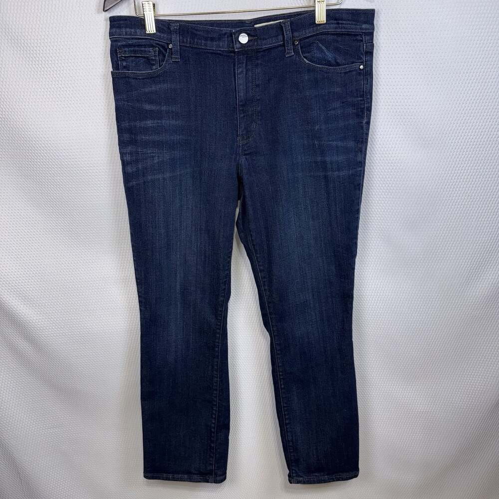 DKNY Jeans Women’s Size 14 Dark Wash Straight Leg Stretch Denim Jeans D9690002